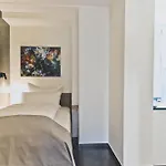 Hotel Blaue Rose -digital Check In- 3*