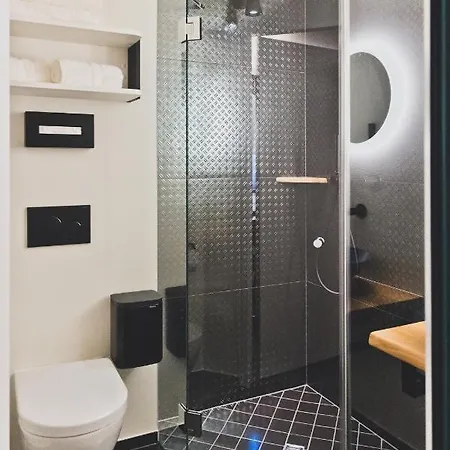 Blaue Rose -digital Check In- Hotel