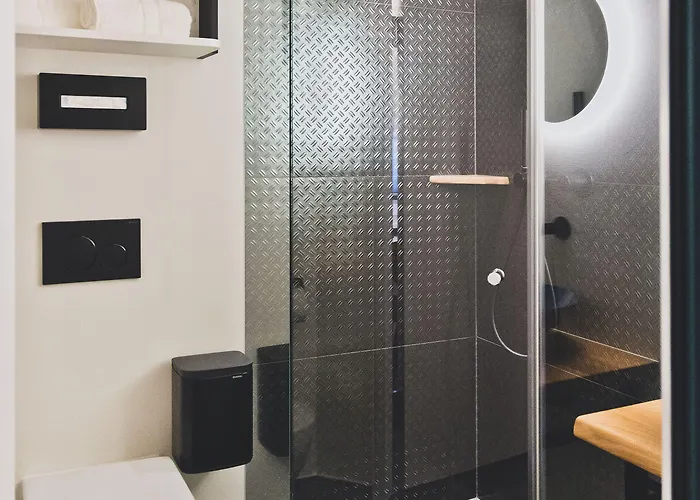 Blaue Rose -digital Check In- Hotel